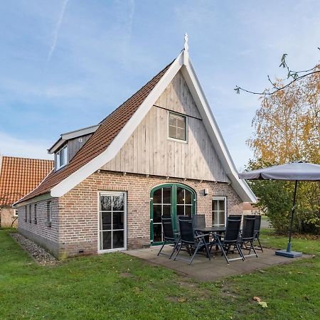 Landal Landgoed De Hellendoornse Berg Hotel Haarle Room photo